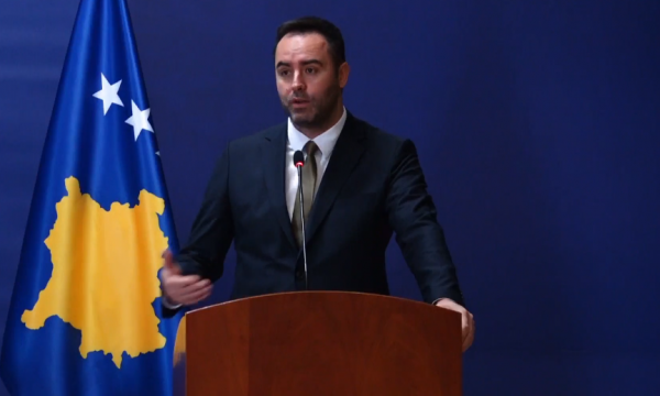 Konjufca: S’duhet përjashtuar mundësia e një agresioni nga Serbia, Kosova të rrisë sigurinë