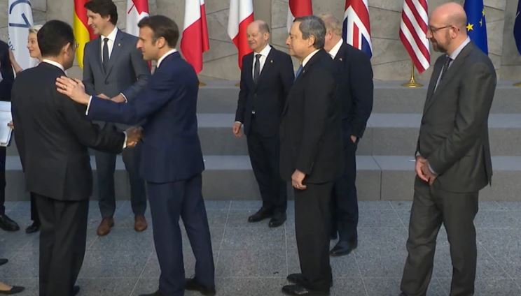 G7 kufizon aksesin e Rusisë në ar