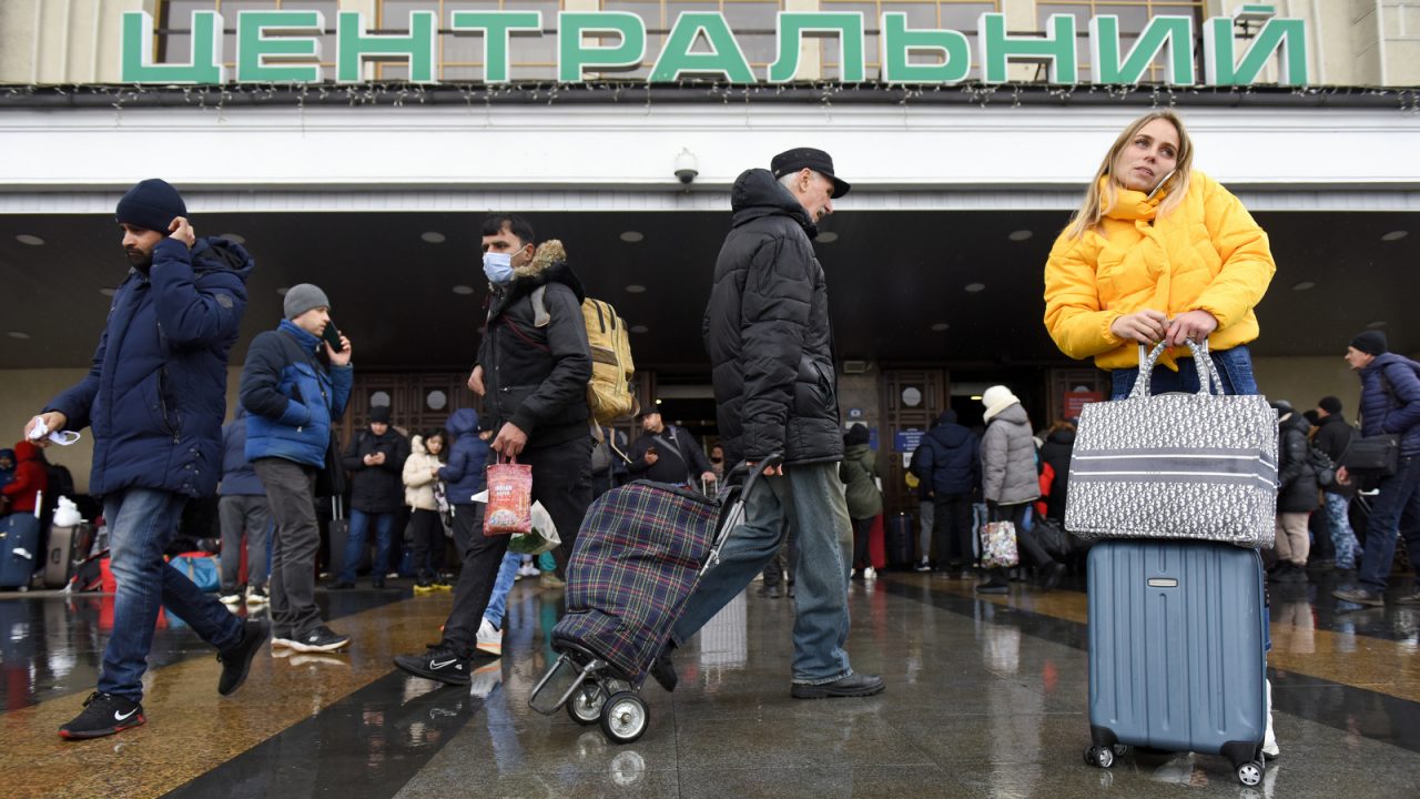 Hapja e korridoreve humanitare, 13,000 ukrainas të evakuuar për sot