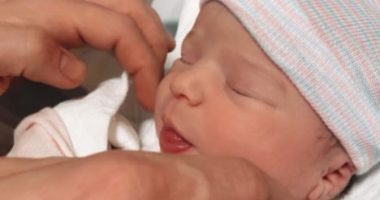 Vjen në jetë Ohana, këngëtari shqiptar bëhet baba për herë të dytë