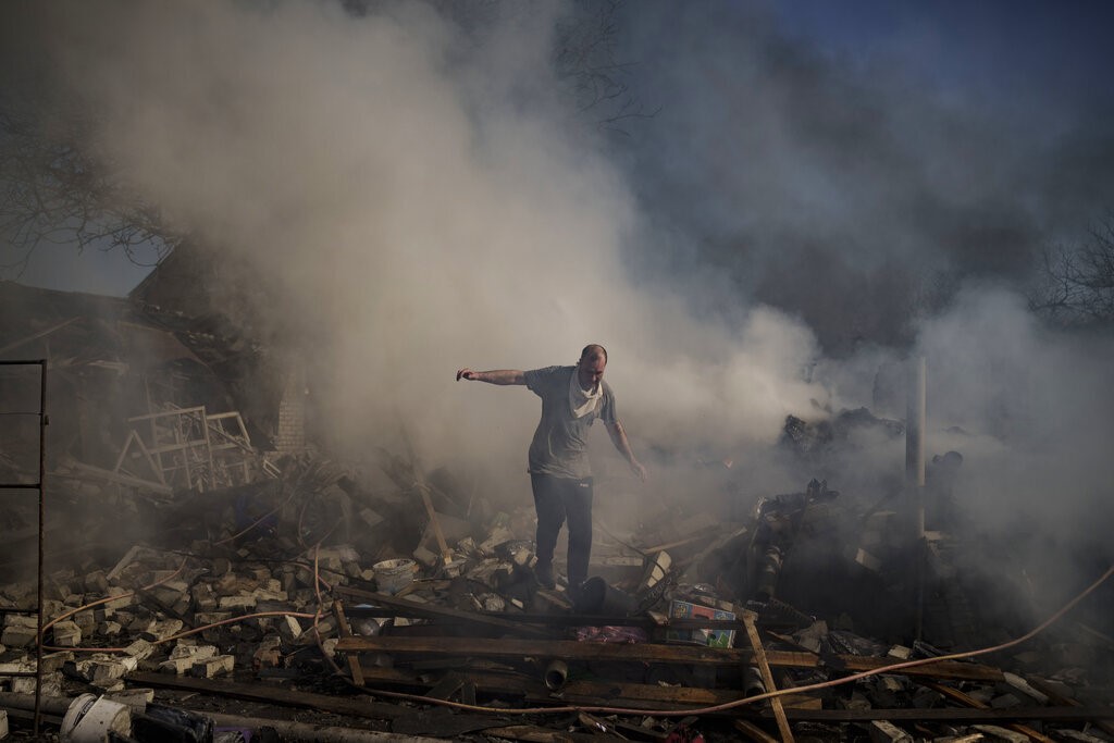 FOTO/ Një muaj nga pushtimi rus i Ukrainës