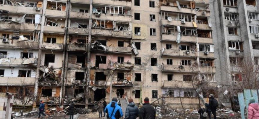 Sulmi në  ndërtesën e administratës në Mykolaiv, 7 të vrarë dhe 22 të plagosur