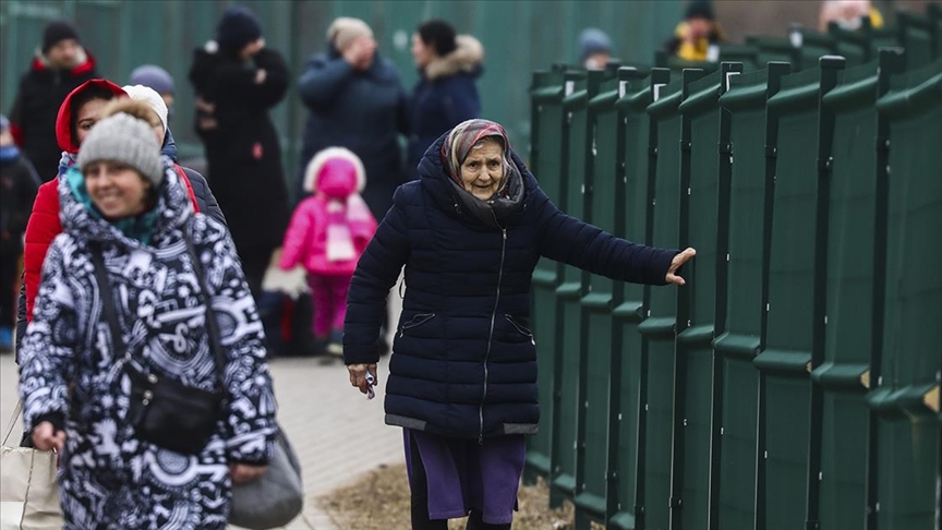 Evakuimi i civilëve, dhjetë korridore humanitare do të hapen të hënën