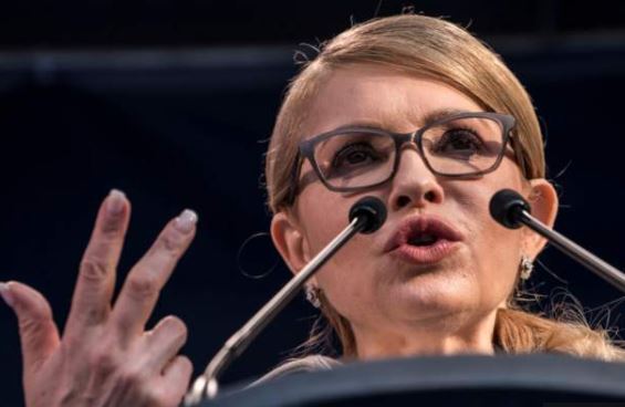 Julia Tymoshenko apel aleatëve: Mbyllni hapësirën ajrore mbi Ukrainë