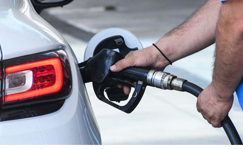 Masat për çmimet e larta në Greqi, qytetarët do ta paguajnë benzinën më lirë se çmimi i shkruar në pikat e karburanteve