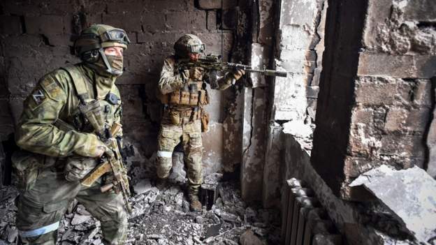 Ministri ukrainas: Na duhen armë të çlirojmë Mariupolin