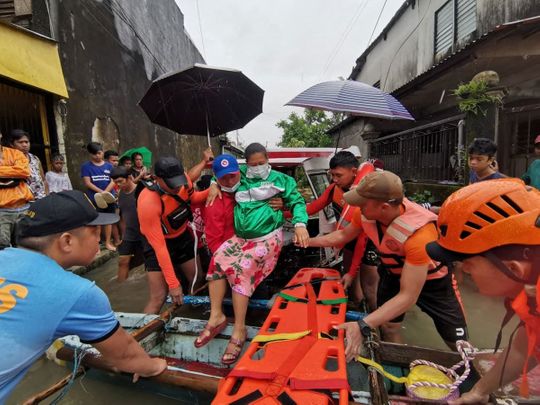 Moti i keq dhe rrëshqitje dherash, humbin jetën 25 persona në Filipine