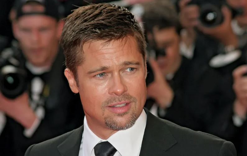 Puna e çuditshme që bëri Brad Pitt para se të ishte i famshëm