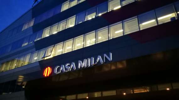 “Investcorp” i jep Milanit 300 milionë dollarë, piketohen tre emra të mëdhenj për merkato