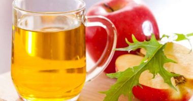 Pse duhet të pini ujë të gazuar me uthull pas çdo vakti?