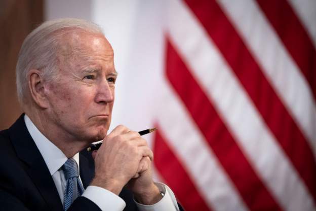 Biden dhe Johnson bisedojnë në telefon për gazin rus