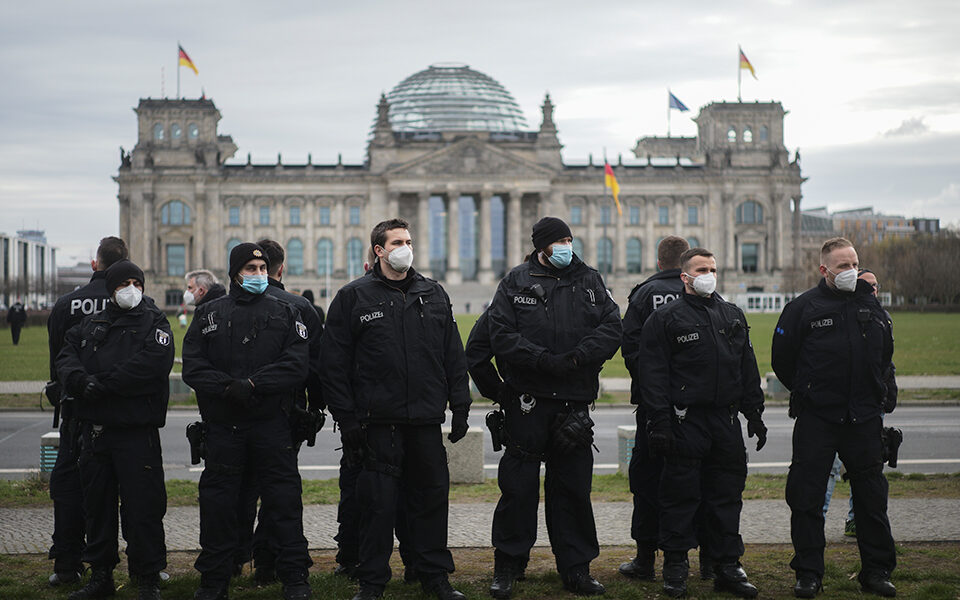 Parandalohet rrëmbimi i ministrit gjerman të Shëndetësisë, 5 të arrestuar