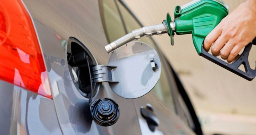 Oil prices go up again in Albania