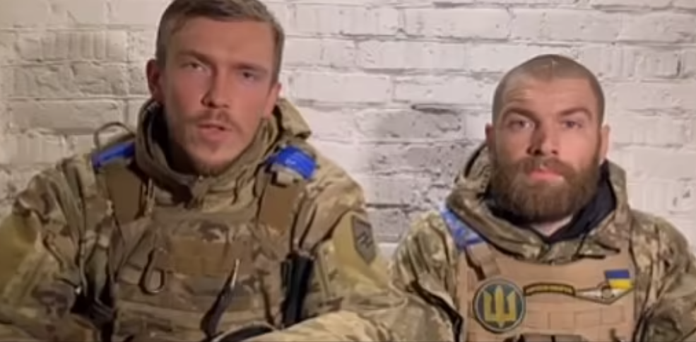 Ushtarët ukrainas postojnë video nga Mariupoli: Nuk jemi dorëzuar
