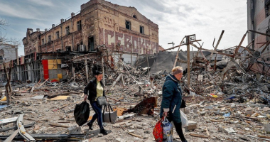 “Beteja për jetë a vdekje”, Mariupoli refuzon të dorëzohet, po luftohet deri në pikën e fundit