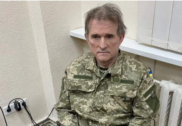 Politikani pro-rus kërkon nga Putini të shkëmbehet me banorët e Mariupolit