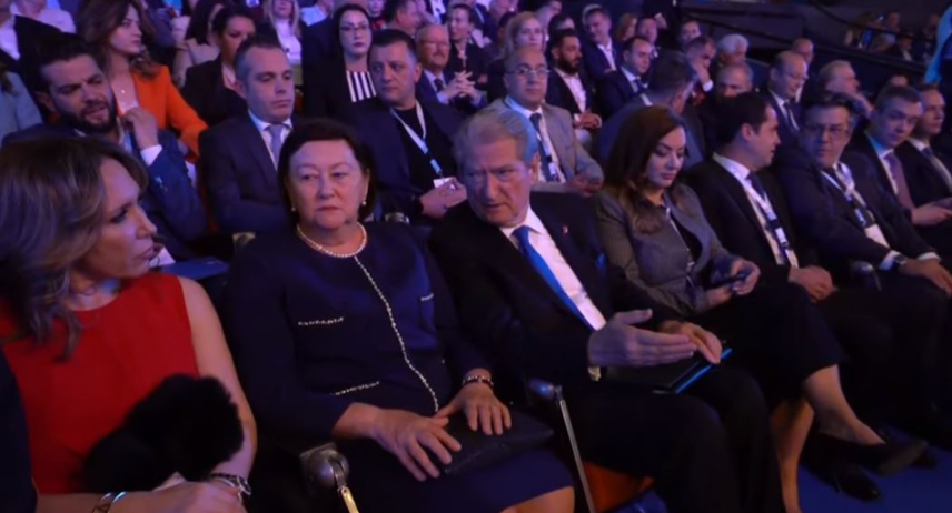 The National Assembly of the Democratic Party begins, when will be elected the new chairman