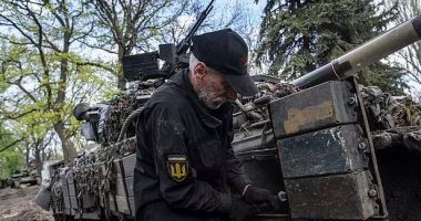 “Po bëjmë luftë apo po m*st*rbojmë”, ushtarët rusë kundër Putinit