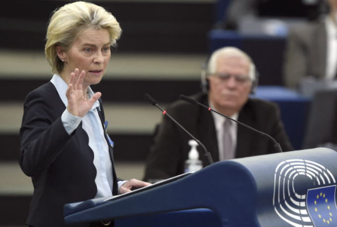 Von der Leyen: Kina nuk duhet të “minojë” sanksionet kundër Rusisë