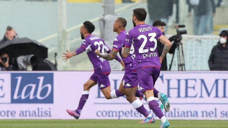 VIDEO/ Fiorentina i falet Gonzales, Empolin e lënë këmbët pa lojtarët shqiptarë