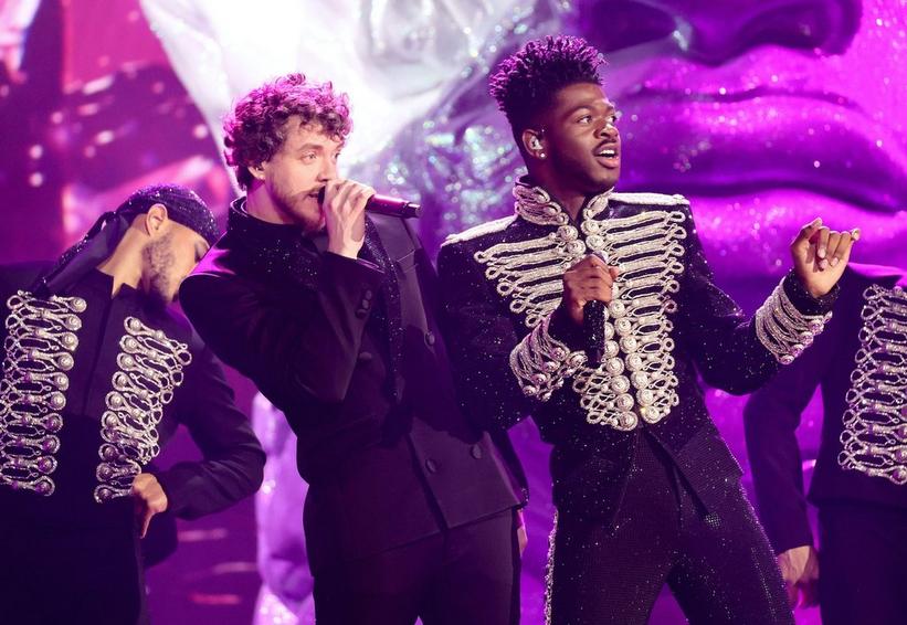 Lil Nas X thotë se nuk është më gay pasi humbjes në Grammy