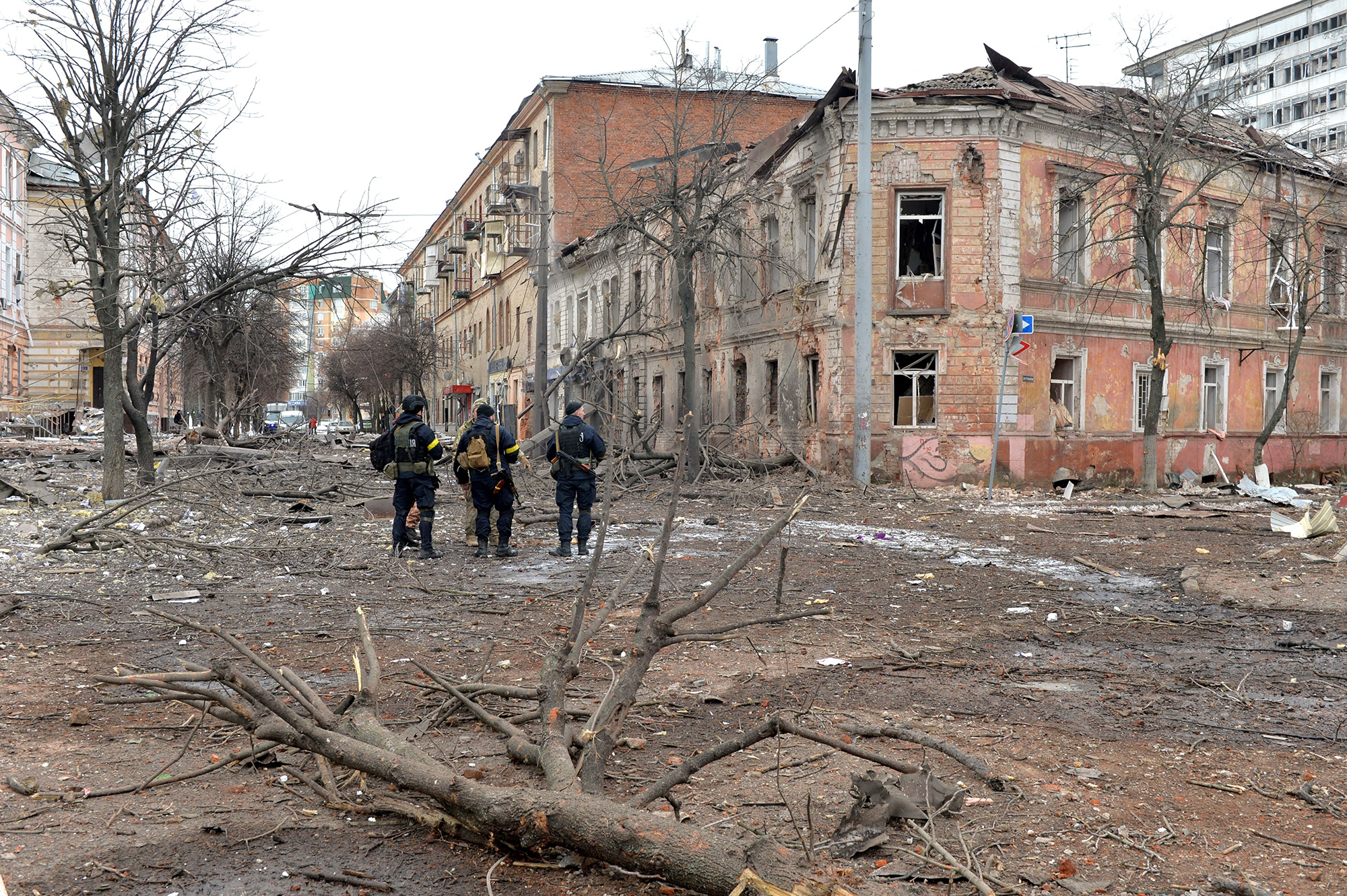 Ukraina: Civilët po torturohen në kampe përqëndrimi