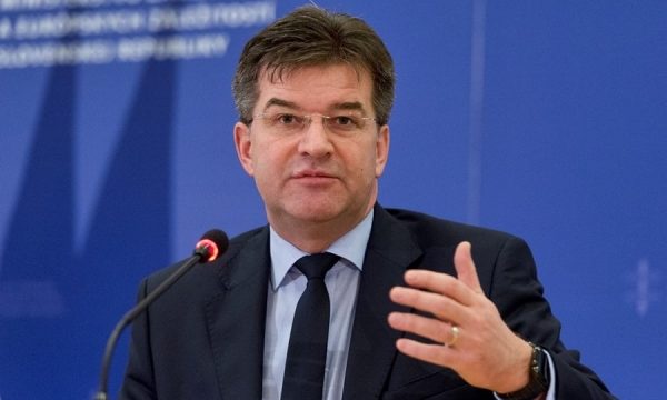 Lajçak pas takimit me Vuçiçin: Shpresoj se jemi në rrugë të duhur, diskutimet vazhdojnë