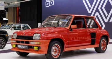 2022 shënon 50-vjetorin e Renault 5
