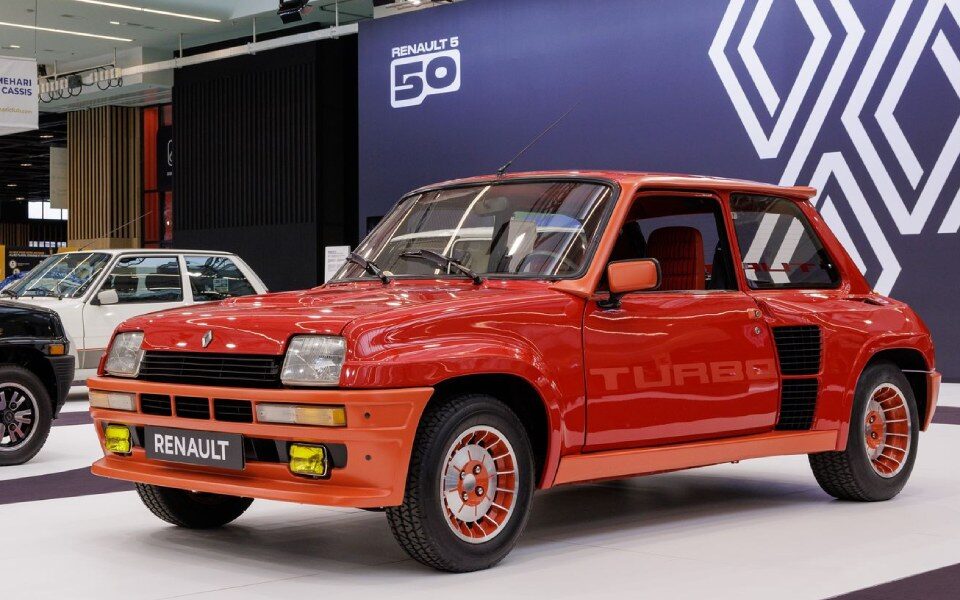 2022 shënon 50-vjetorin e Renault 5