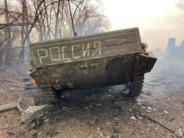 Rusia planifikon të godasë fabrikën e çelikut në Mariupol, ushtria ukrainase bën bilancin