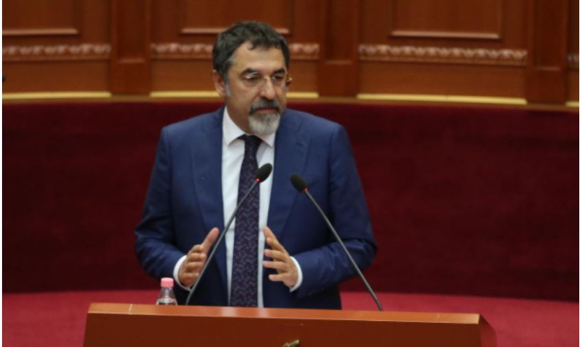 Çuçi: Mbi 80% e shërbimeve të Gjendjes Civile do të jenë online