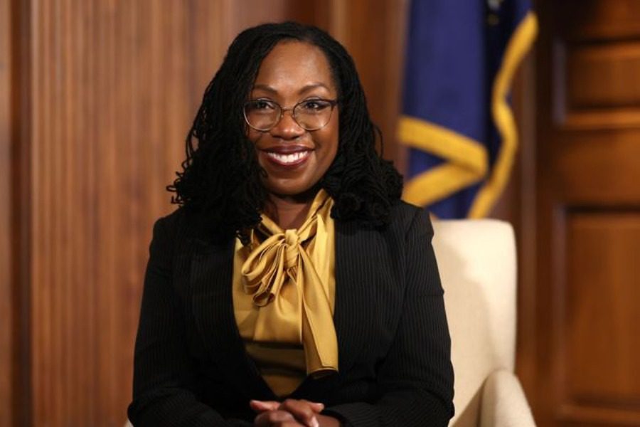 Gruaja e parë afrikano-amerikane në Gjykatën e Lartë të SHBA-së shkruan historinë