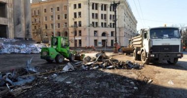 Ukraina: Dy ushtarë rusë vdiqën dhe 28 janë në spital, banorët e Kharkivit u dhanë byrekë të helmuar