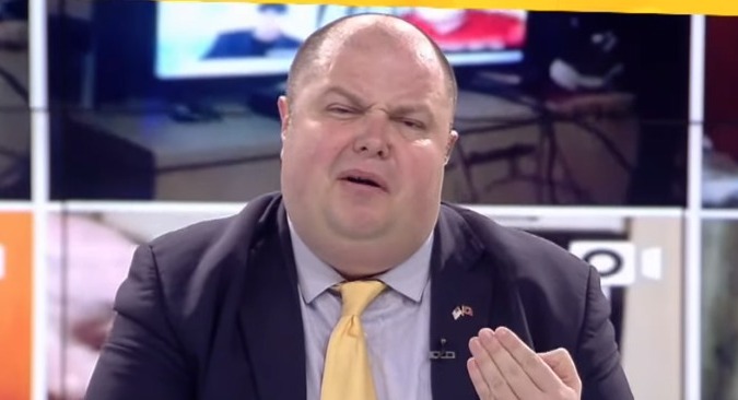 Genard Hajdini: Më bëni President, do u bëj ballë rusëve