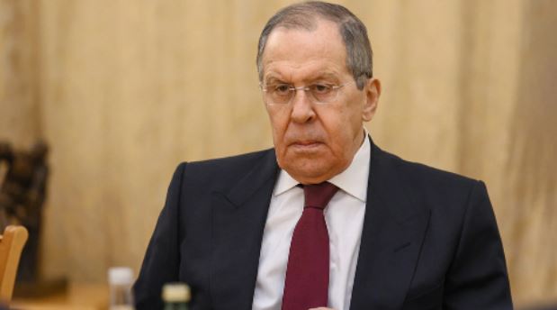 Lavrov: Duam që Bjellorusia të jetë garantuese e marrëveshjes me Ukrainën