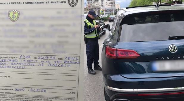 Policia “nuk kursehet”: Dhjetëra automjete të bllokuara dhe mijëra gjoba shoferëve në Tiranë