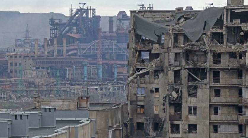 Ukrainasit kërkojnë bisedime të pakushtëzuara me rusët në Mariupol