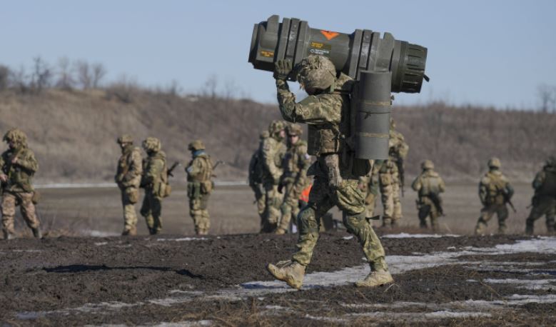 Moldavia refuzon t’i ofrojë ndihmë ushtarake Ukrainës