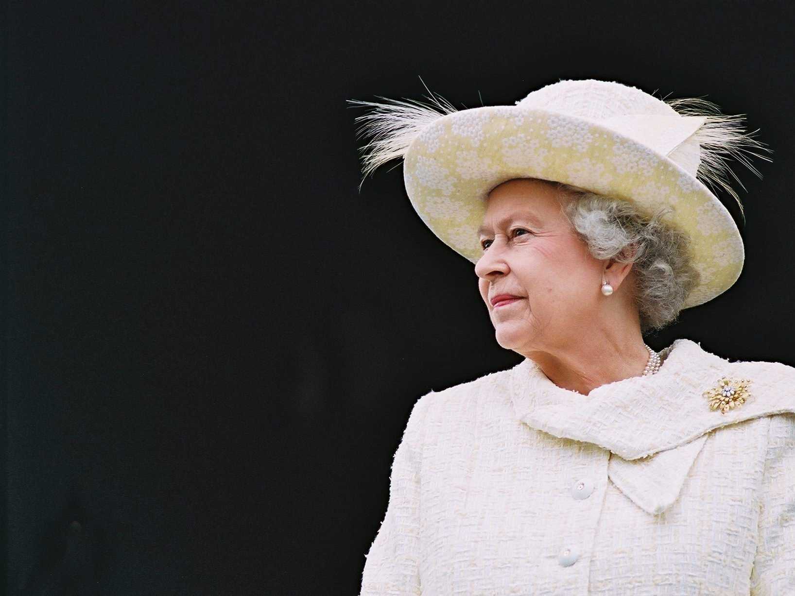 Mbretëresha Elizabeth nuk do të marrë pjesë në shërbesën e Pashkëve, si paraqitet gjendja e saj shëndetësore