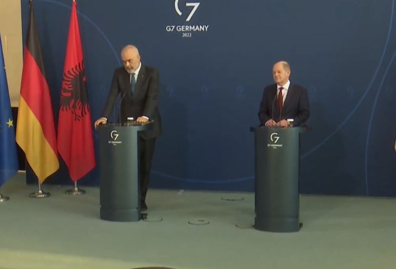 Rama fton Scholz të vizitojë Shqipërinë