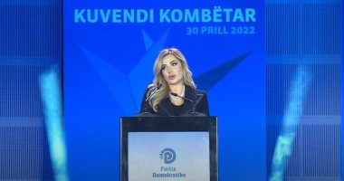 Nis punimet Kuvendi i PD-së, e para merr fjalën ish-kandidatja për deputete Lediana Fratari: Këtu është vullneti i demokratëve