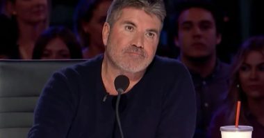 “Dukem si një film horror”, Cowell shpreh pendesë për ndërhyrjet në fytyrë