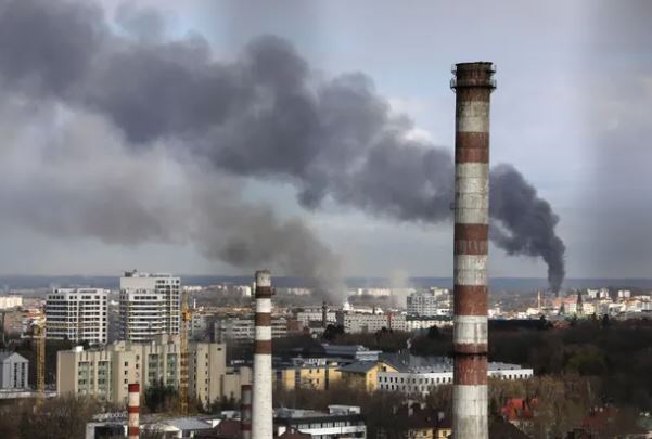 U sulmua nga 5 raketa, shikoni si duket Lviv pas bombardimeve