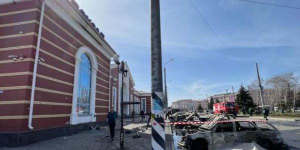 Sulmi rus në stacionin hekurudhor, midis viktimave edhe dy fëmijë