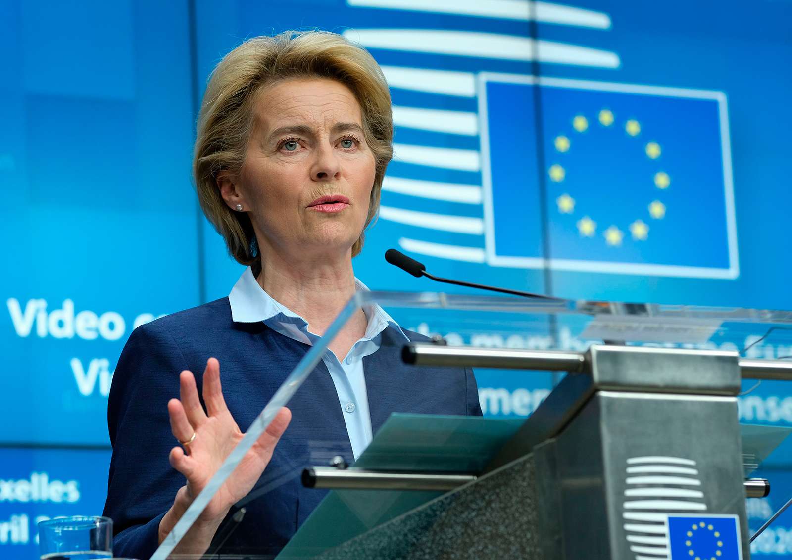 Von der Leyen, thirrje globale për të ndihmuar refugjatët