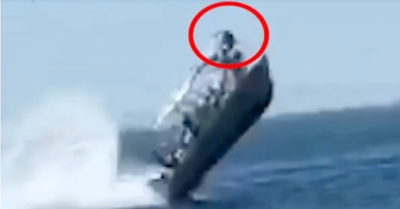 VIDEO/ E frikshme në Meksikë, balena godet dhe fluturon në ajër varkën me turistë