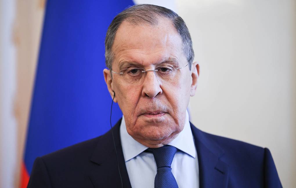 Lavrov: Një “perde e re e hekurt” po vendoset mes Rusisë dhe Perëndimit