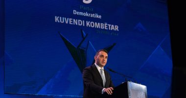 35 deputetë të PD munguan në Kuvendin e 30 Prillit, Këlliçi: Është për t’u habitur