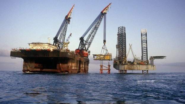 Embargoja e BE-së ndaj Rusisë, rriten sërish çmimet e naftës