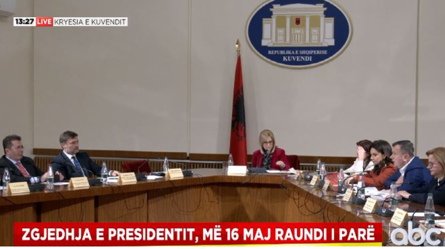 On 16st May is the first round of the election for the President